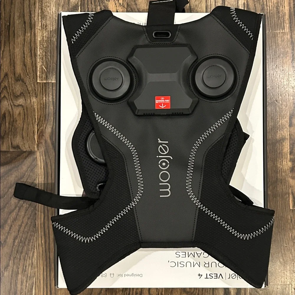 AMAZING! Woojer HD Haptic Vest 4! Like New! Only Tried Once!